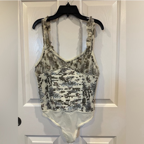 Free People Weekend Plans bodysuit NWT - Picture 6 of 9